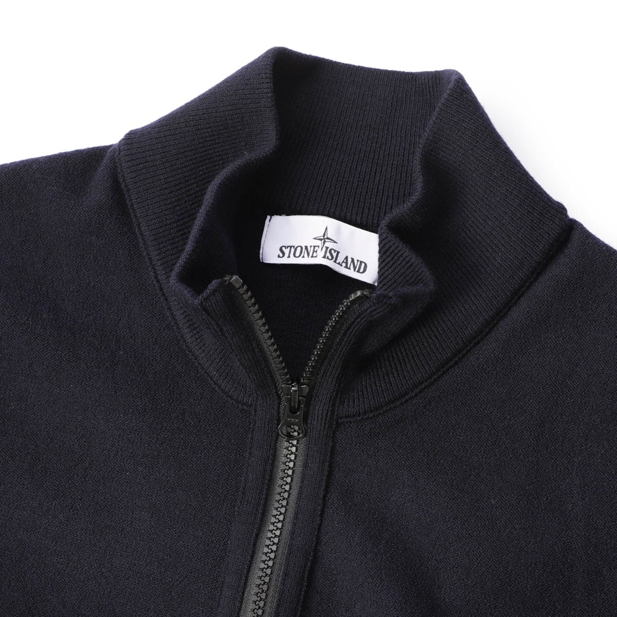 アウトレット】【ラスト1点】STONE ISLAND ストーンアイランド ジップ