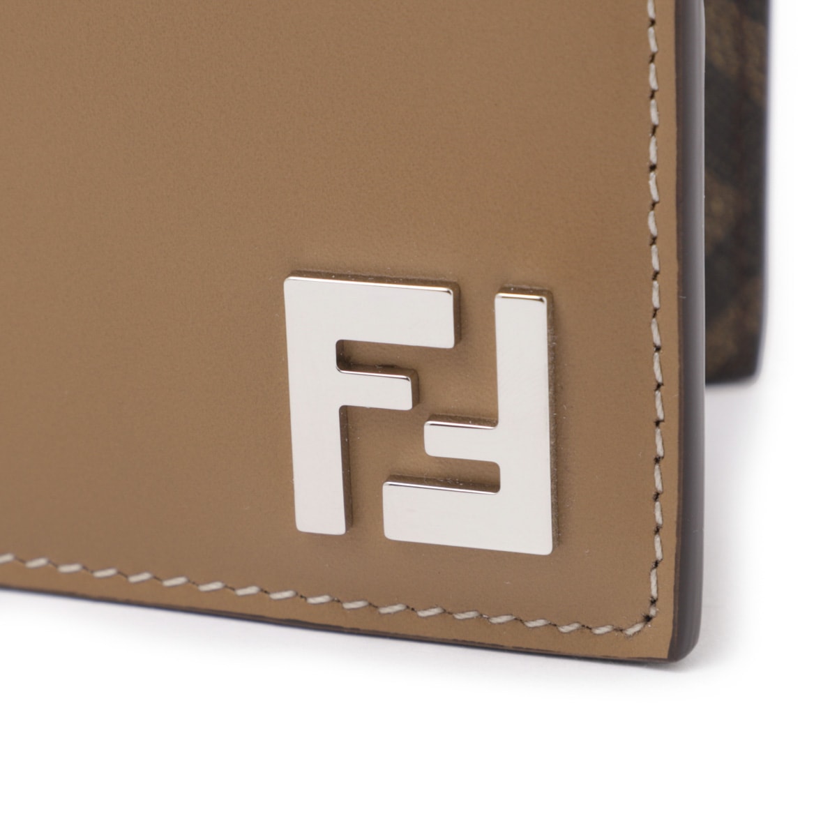 FENDI フェンディ 2つ折り財布/FF SQUARED BI-FOLD WALLET メンズ