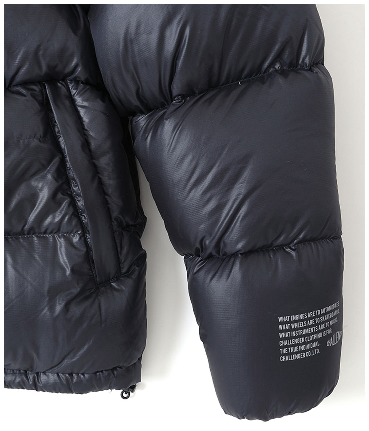 VERSATILE DOWN JACKET【BLACK】｜CHALLENGER｜MELTING POT（正規取扱