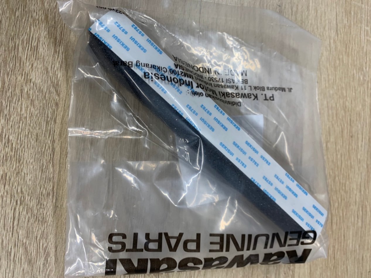 NINJA ZX-25R PAD, 165X20X20 39156-2633-BC | KAWASAKI,ZX25R