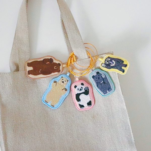 kumagoto 刺繍キーホルダー