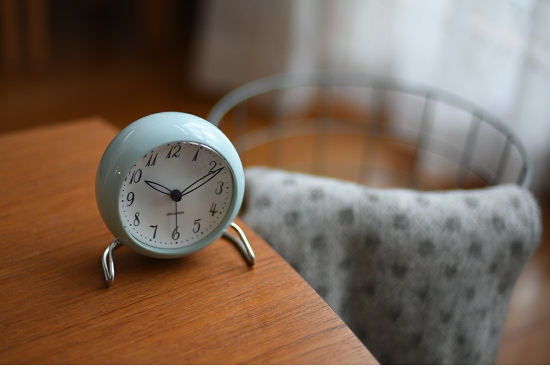 ARNE JACOBSEN TABLE CLOCK LK 43681限定カラー アルネヤコブセン<br