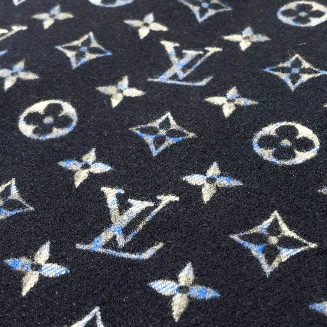 LOUIS VUITTON ルイヴィトン マフラー・モノグラムグラディエント