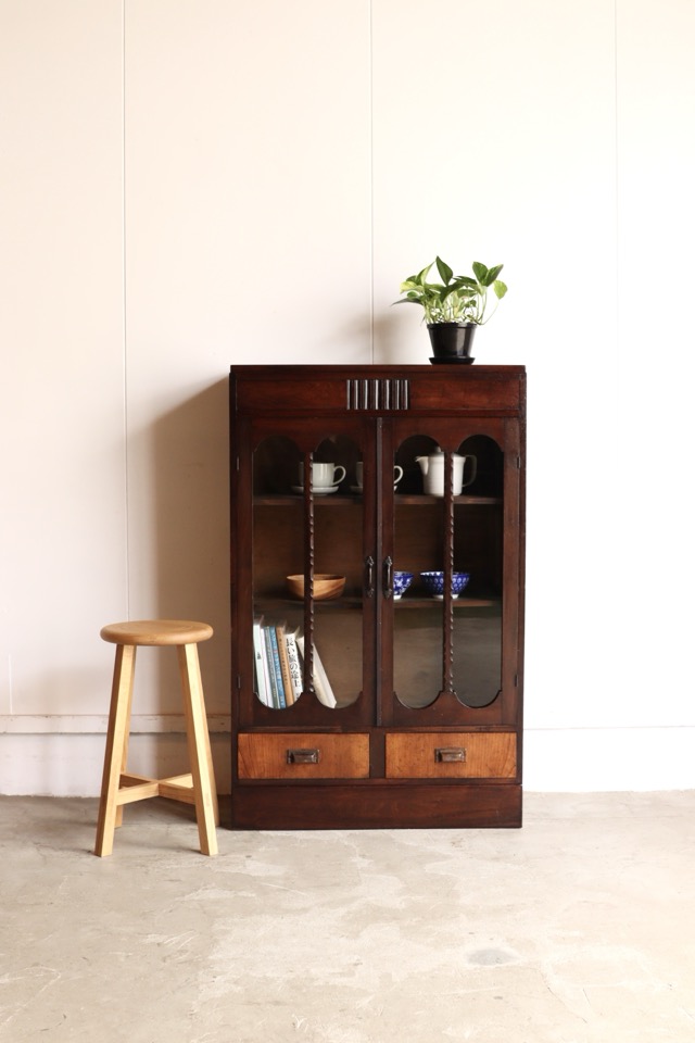 ガラス戸棚 | 全ての商品 - 古家具古道具 そうすけ