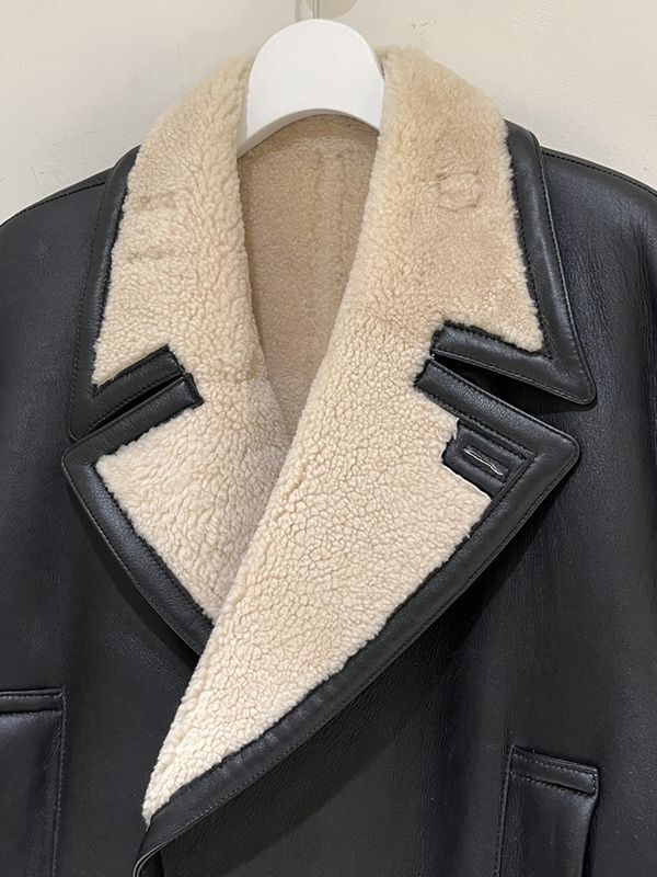 YOKE（ヨーク） Reversible Mouton Ranch Coat（リバーシブル ムートン