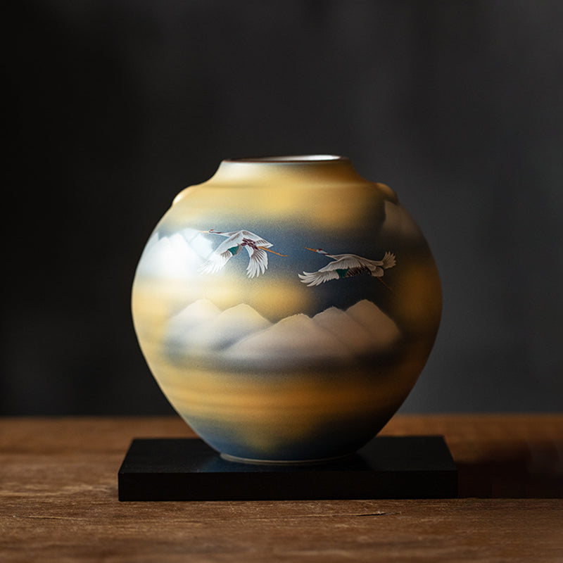 Kutaniyaki Handcrafted Yama no Megumi Vase Collection - MASU