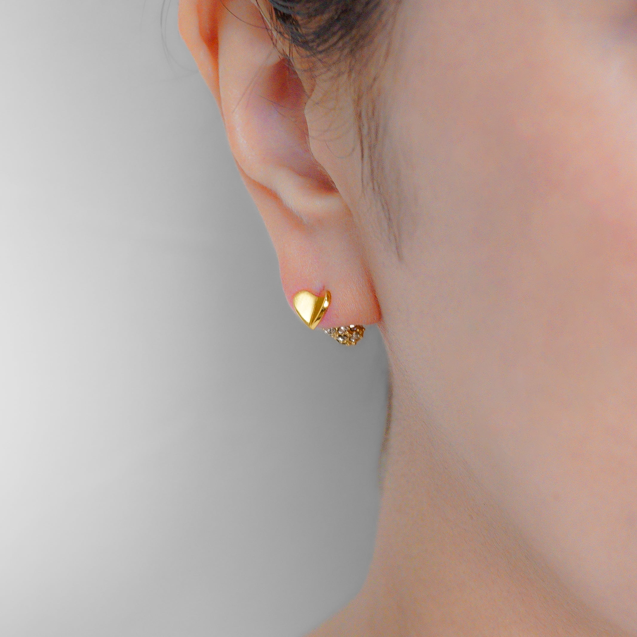 Tiny heart pierce (gold) – MAYU online store