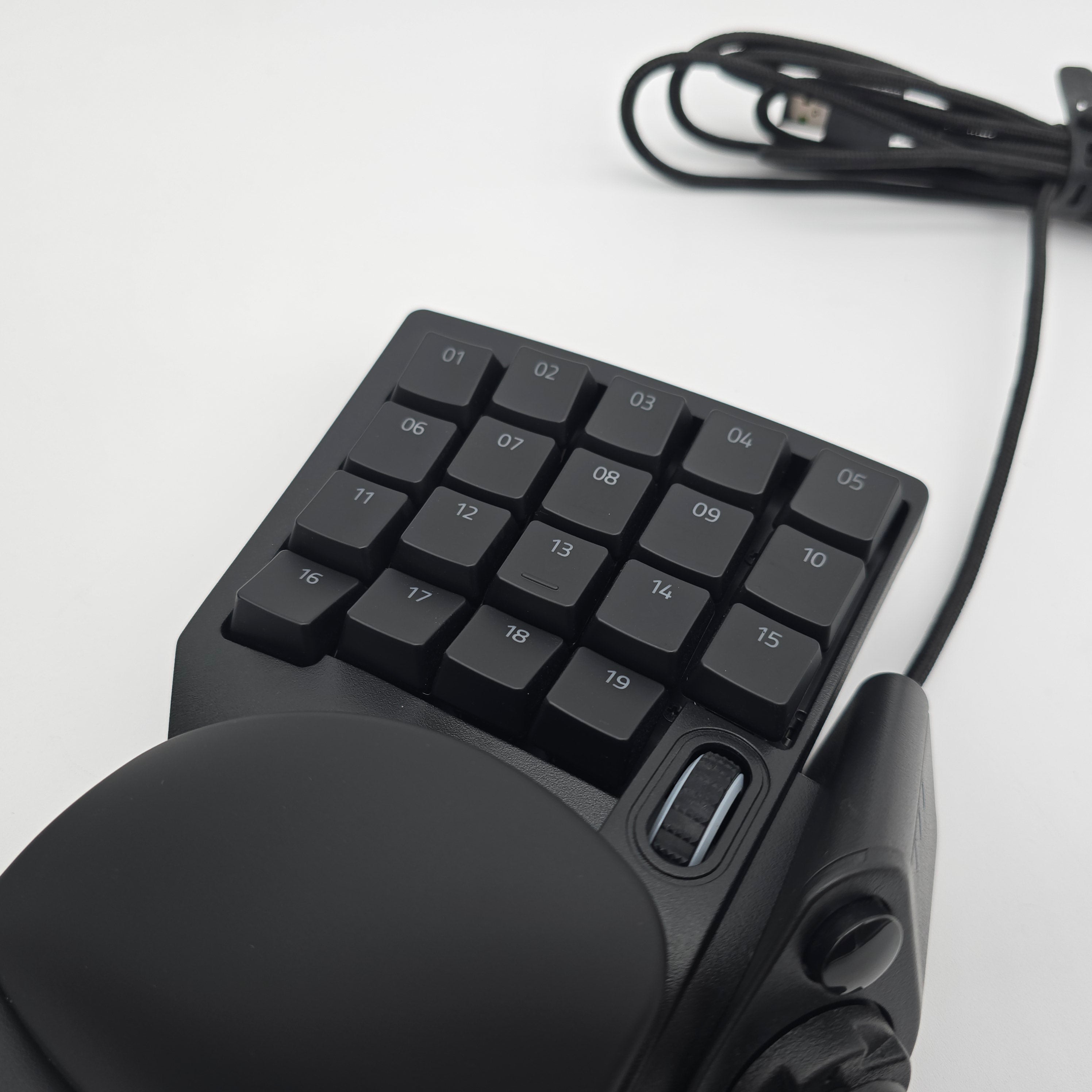 Razer Tartarus Pro Gaming Keypad, 32 Programmable Keys, Rapid