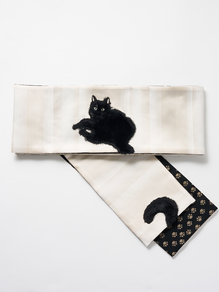 残りわずか】半巾帯「 水墨フワ猫 」(FREE オフホワイト): ふりふ