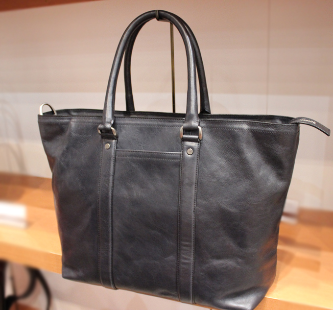 ココマイスター『マットーネガブリエル』トートバッグの使用感を