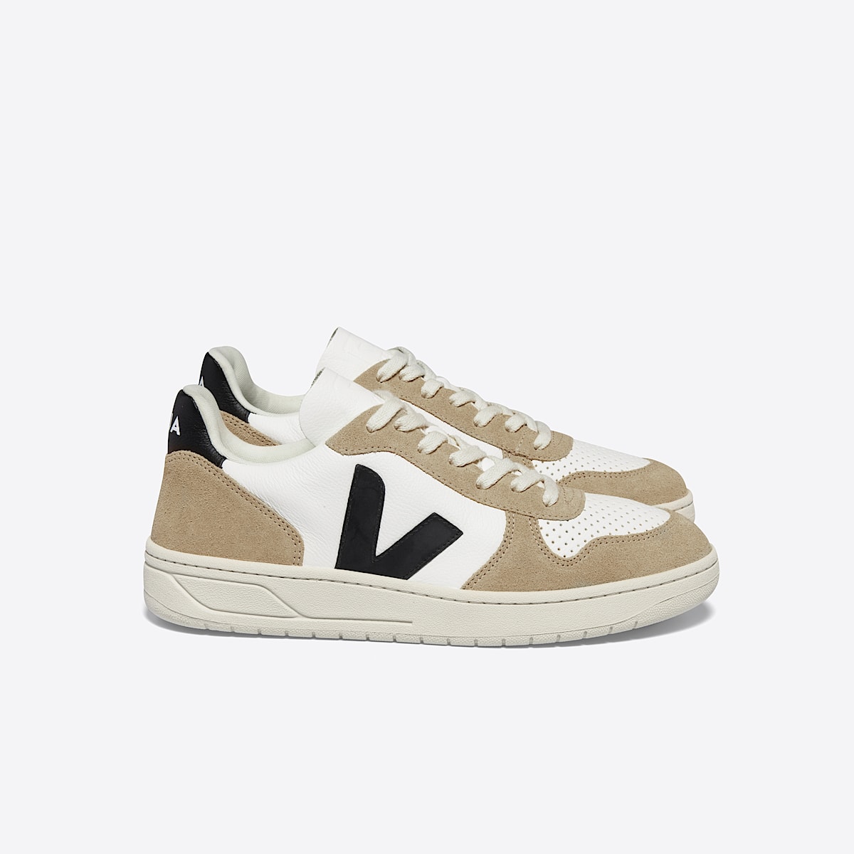V-10 LEATHER WHITE BLACK SAHARA | VEJA