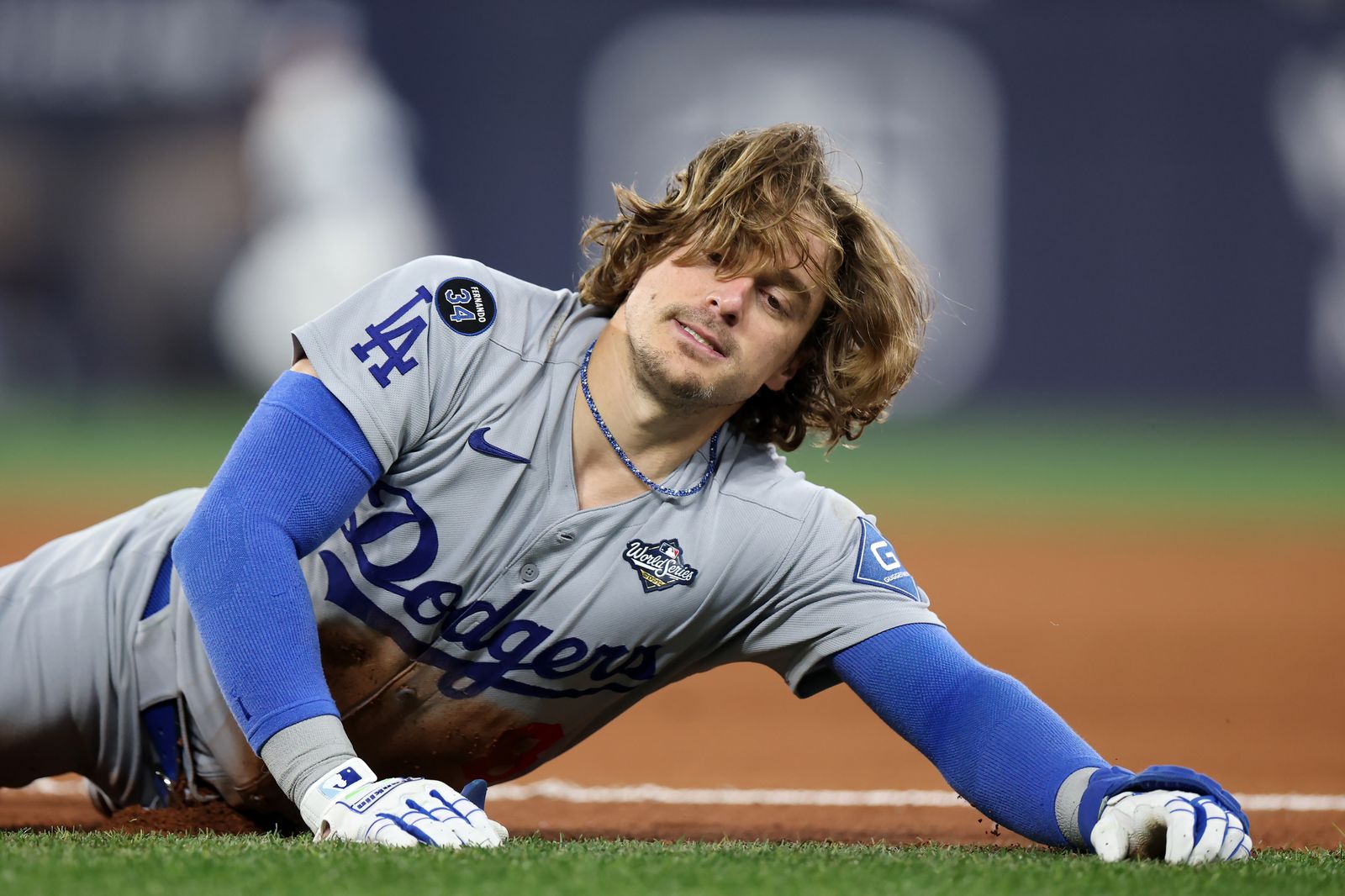 サファイアは30カラット超え。ロサンゼルス・ドジャース 山本由伸投手