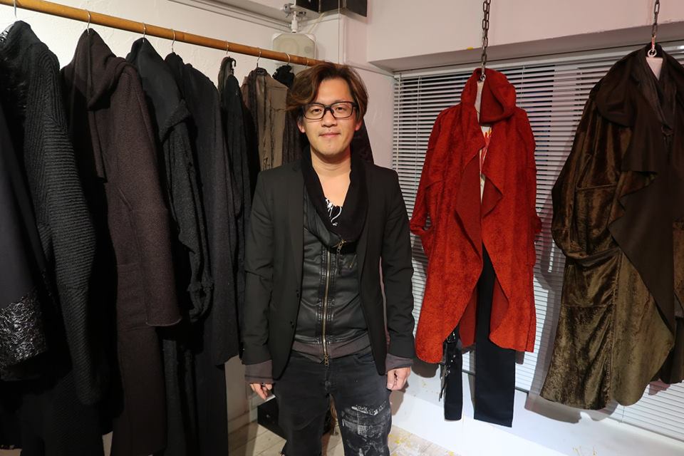HYDE主宰「ハロウィン パーティー2018」の衣装を手掛けたデザイナーが