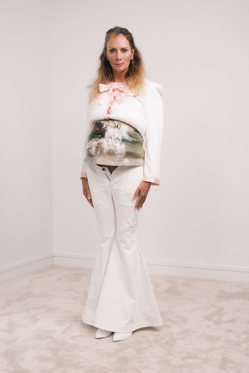 ルック】「ジェニー ファックス」2025年春夏コレクション - WWDJAPAN