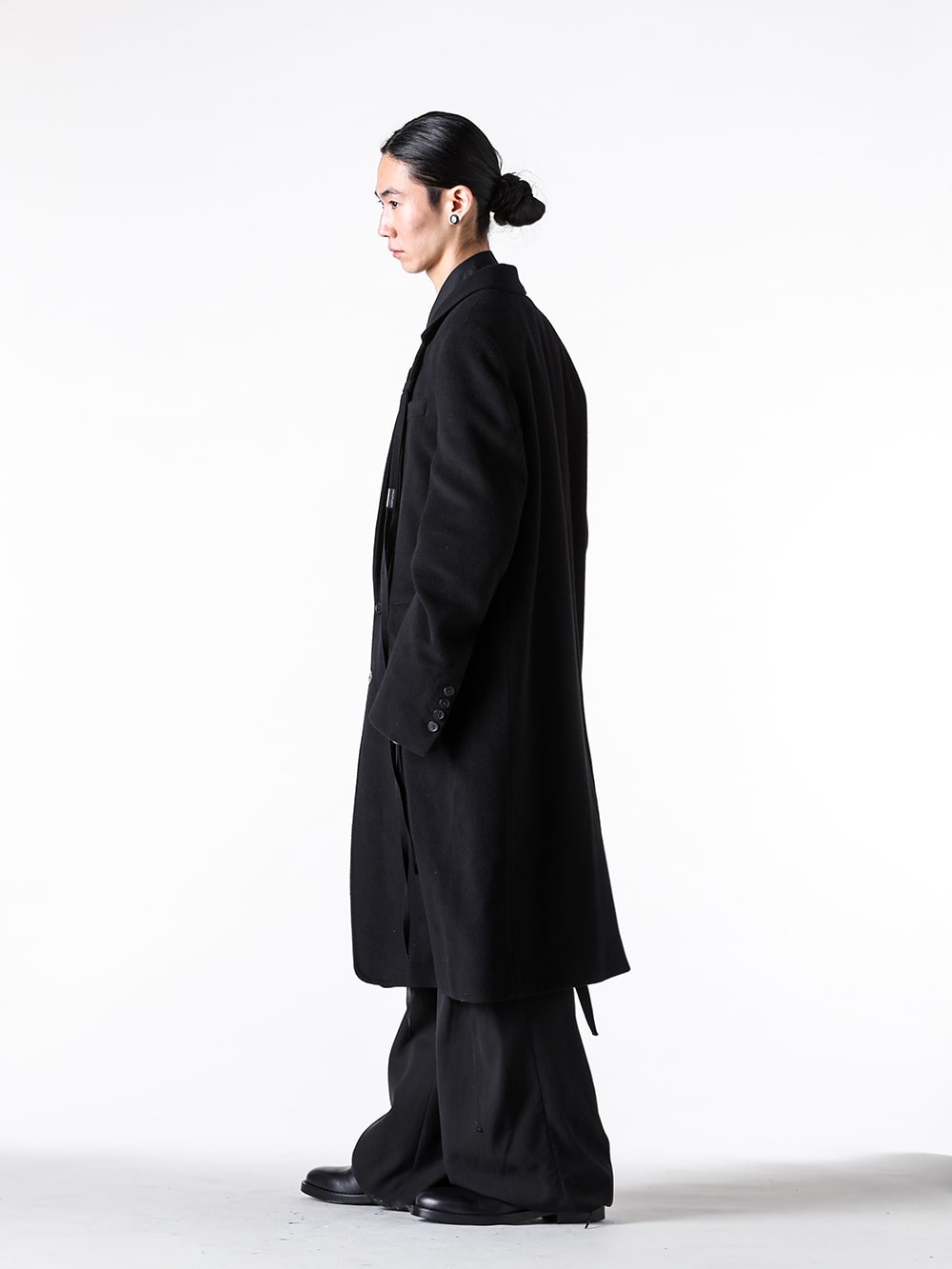 Ann Demeulemeester 2025SS ロングテーラードジャケットスタイリング