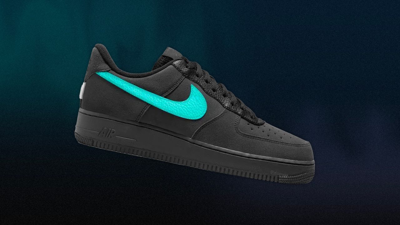 Sneakers.jpg