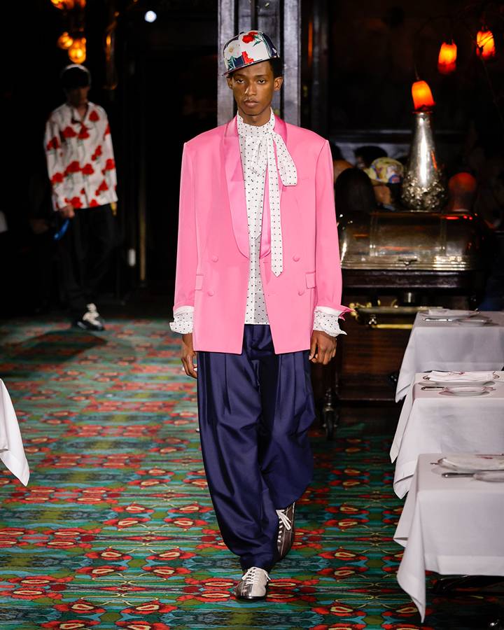 2025年春夏コレクション｜ファッションショーを観る｜KENZO