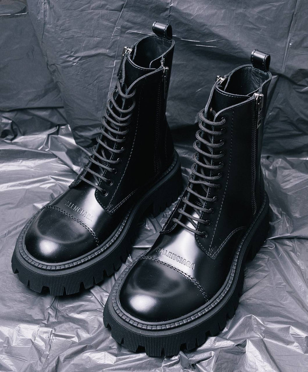 Balenciaga - Tractor black leather boots with logo 617420WA8E9