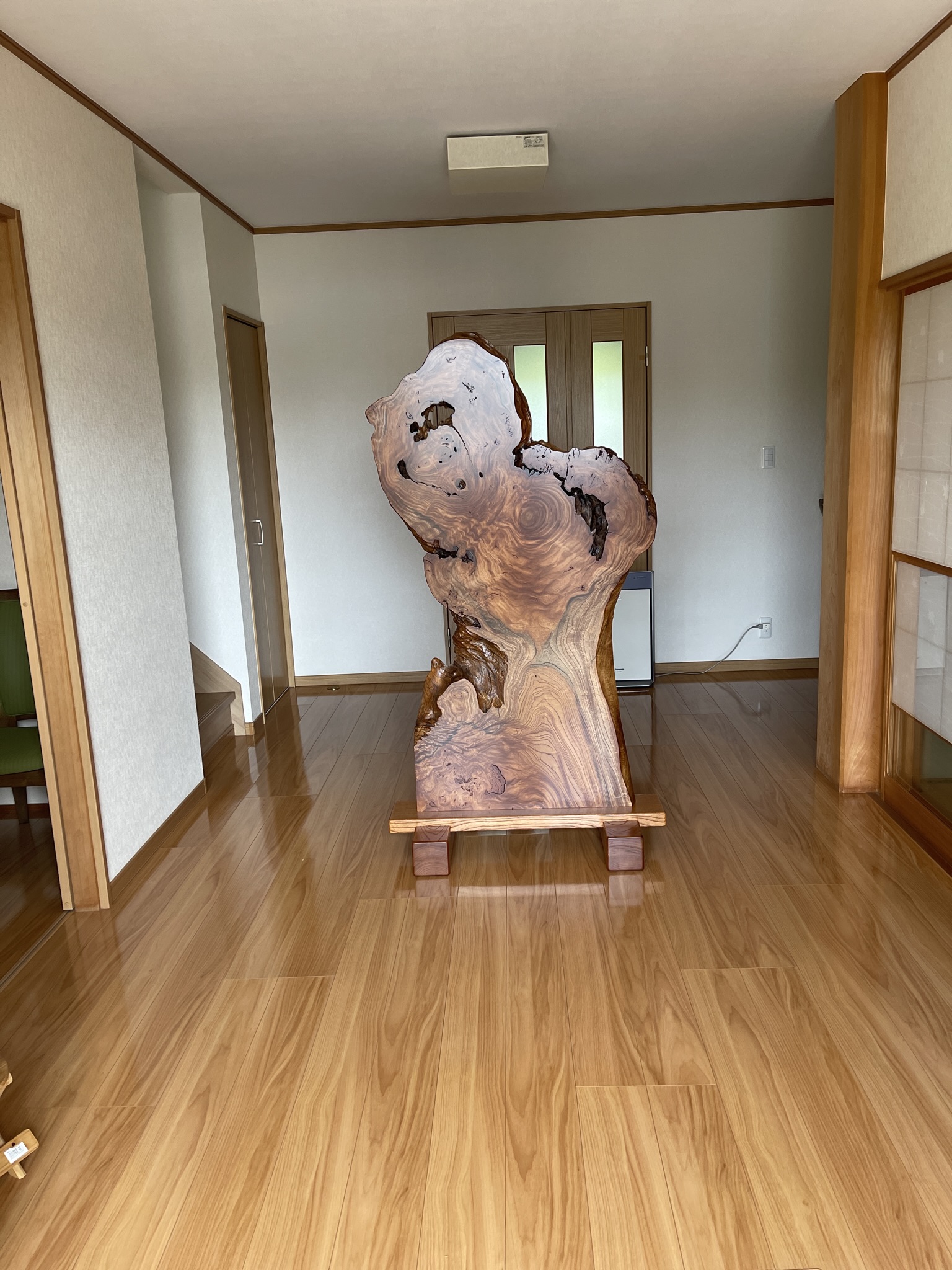 ケヤキ衝立 – 野瀬銘木店