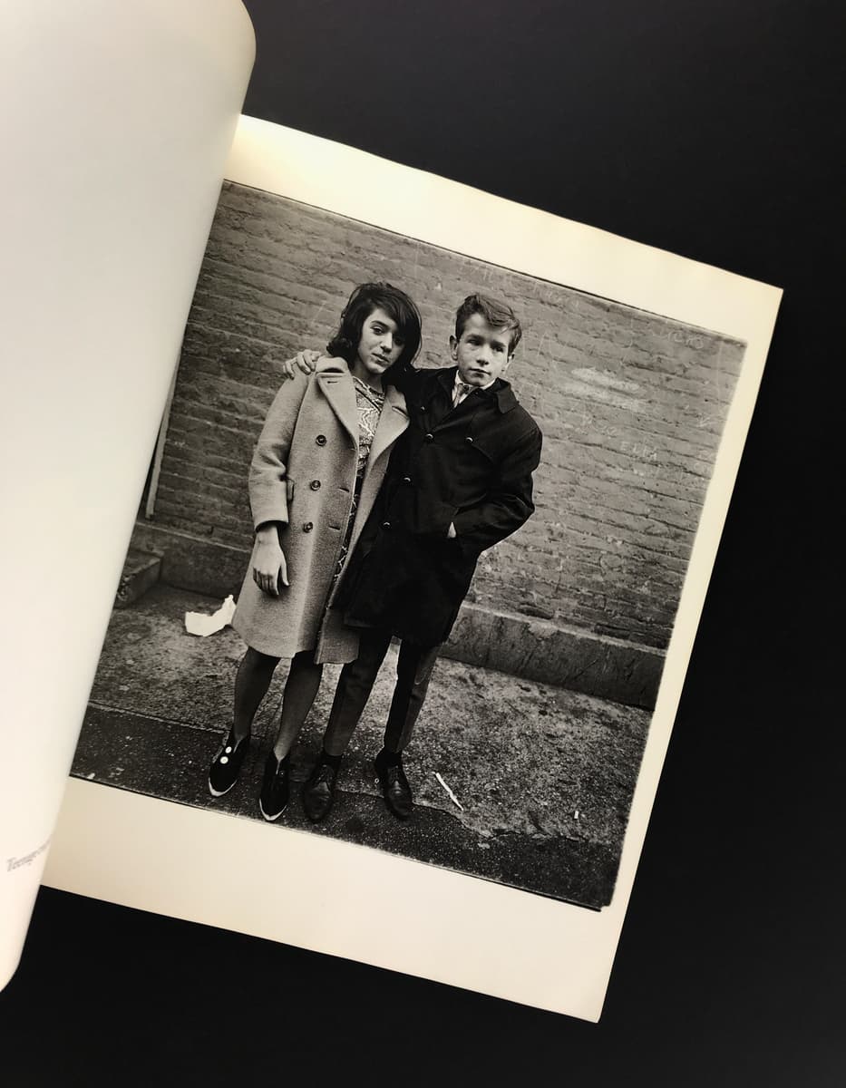 ダイアン・アーバス作品集 1973 アート写真集 | 古本 買取 - メルク堂