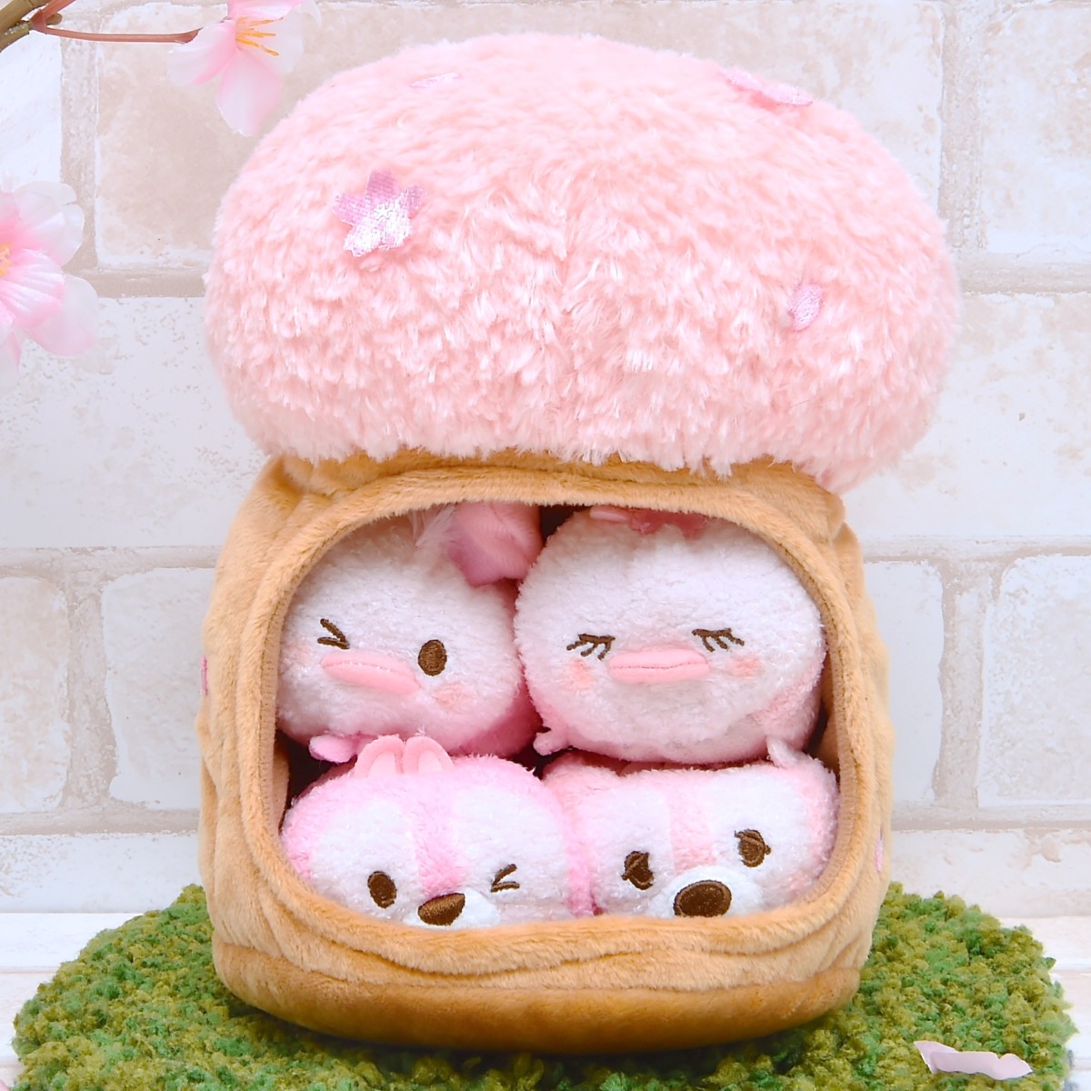 桜色に染まって春らしく！ディズニーストア「ツムツム ぬいぐるみ