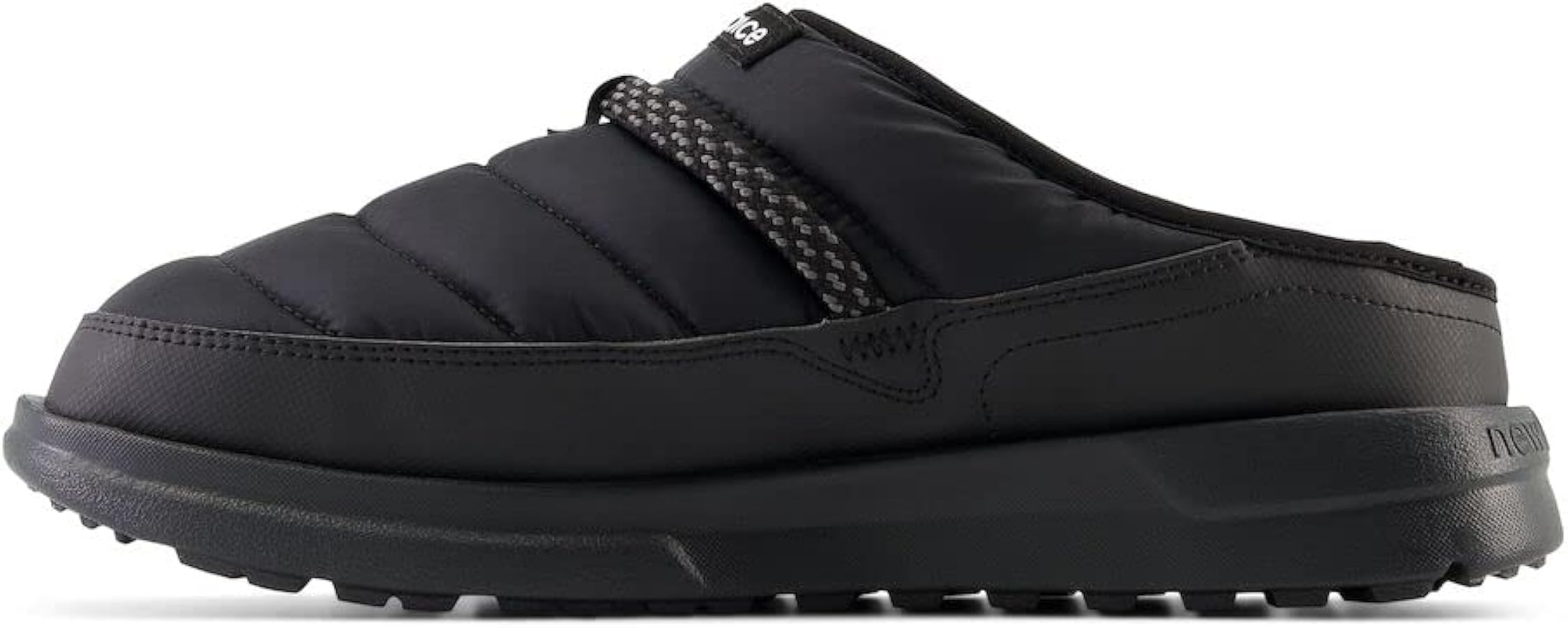 Amazon.com | New Balance Unisex Caravan Mule Moc V2 Slipper,Black