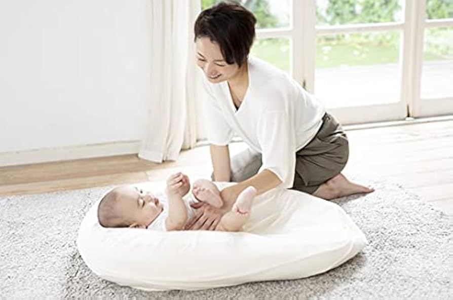 Amazon.co.jp: 【妊婦用クッション】うつ伏せまくら天使のたまご (本体