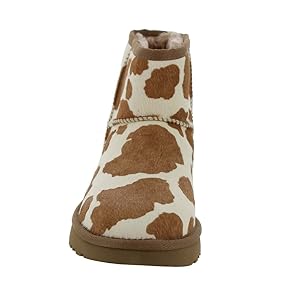 UGG(R) Classic Mini Cow Print Women's Boot 6 B(M) US Me | B2B