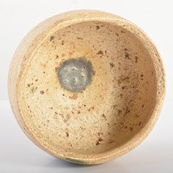 Amazon.co.jp: 人間国宝 荒川豊蔵作 黄瀬戸 茶碗 銘野遊 共布 鵬雲斎