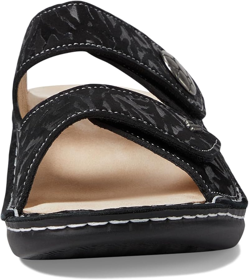 Amazon.com | Finn Comfort Women's Moorea Black Delizia 36 Medium
