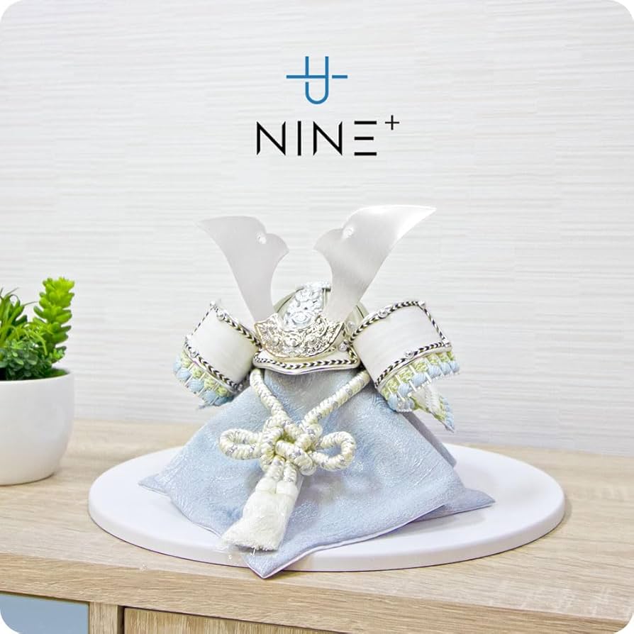 Amazon | 五月人形 コンパクト おしゃれ 兜飾り オルゴール付 端午の