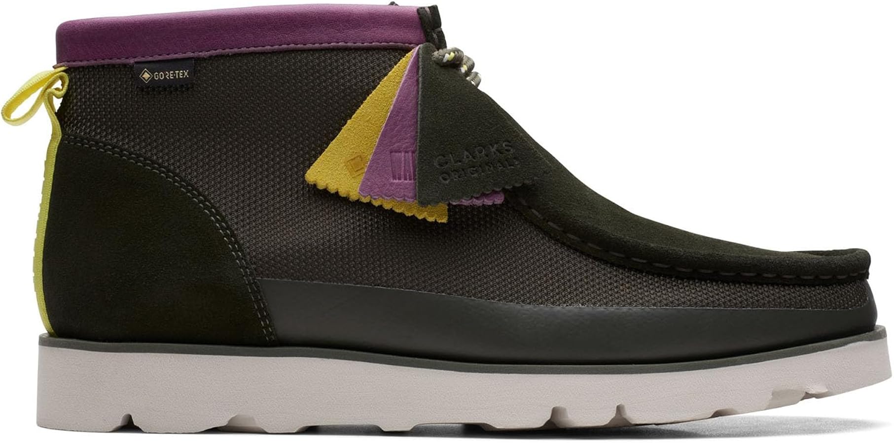 Amazon.com | Olive GTX Wallabee 2.0 by Clarks | Chukka