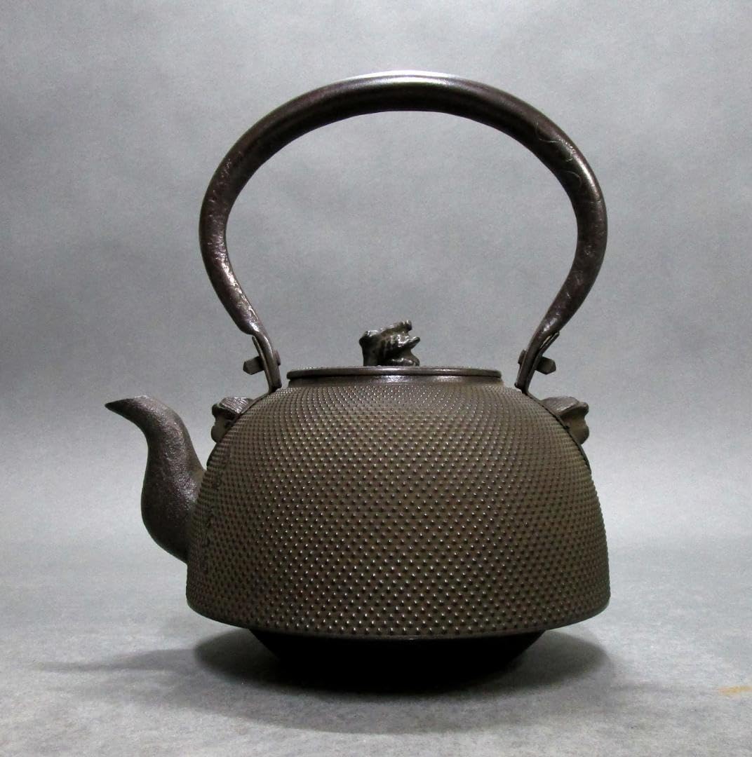 新品、未使用、タグ付 南部秀山 佐藤秀次郎造 12型アラレ 鉄瓶 南部鉄瓶