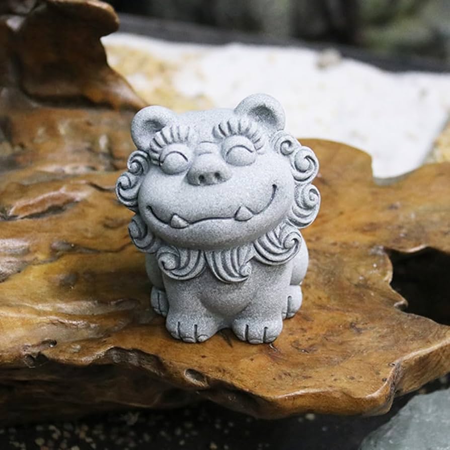 Amazon.co.jp: UPKOCH シーサー 置き物 獅子 魔除け 狛犬 玄関 2個