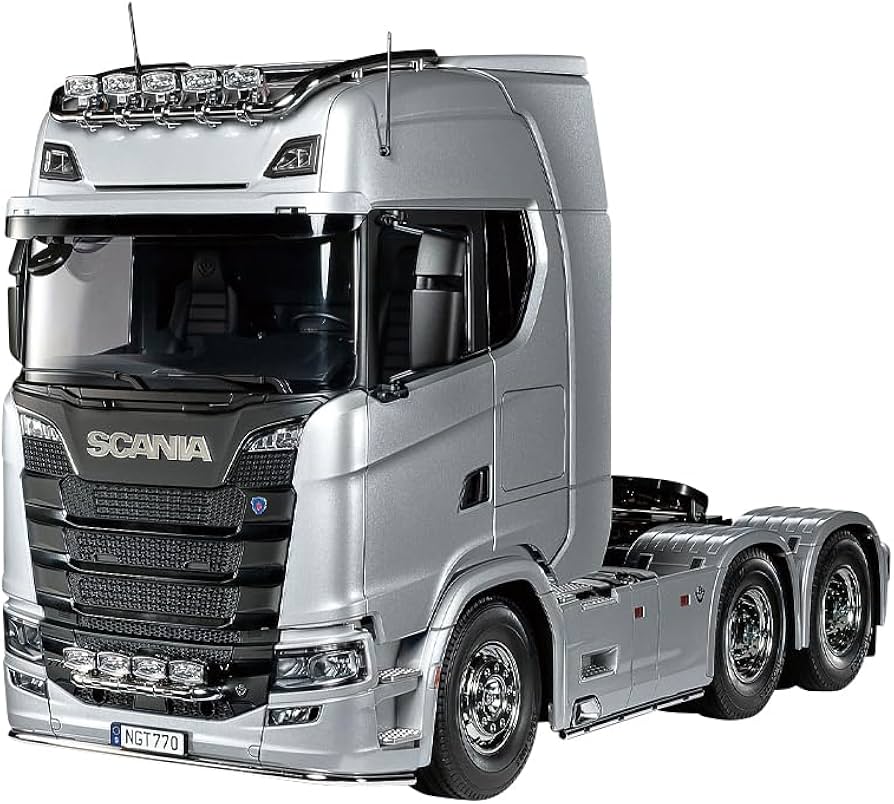 Amazon.co.jp: タミヤ 1/14 電動RCビッグトラックシリーズ No.73