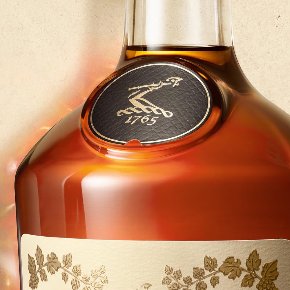 Amazon.co.jp: Hennessy(ヘネシー) V.S 箱入り [ ブランデー 700ml