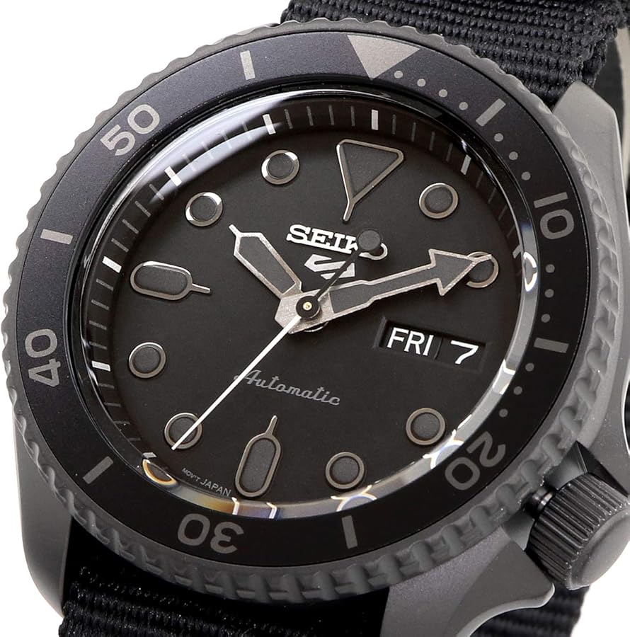 Amazon.co.jp: [セイコー] SEIKO 5 Sports SKX Street Style 自動巻き