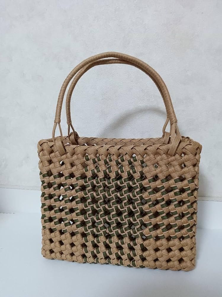 Amazon.co.jp: エコクラフトかごバッグ石畳編みナチュラル×緑紙バンド