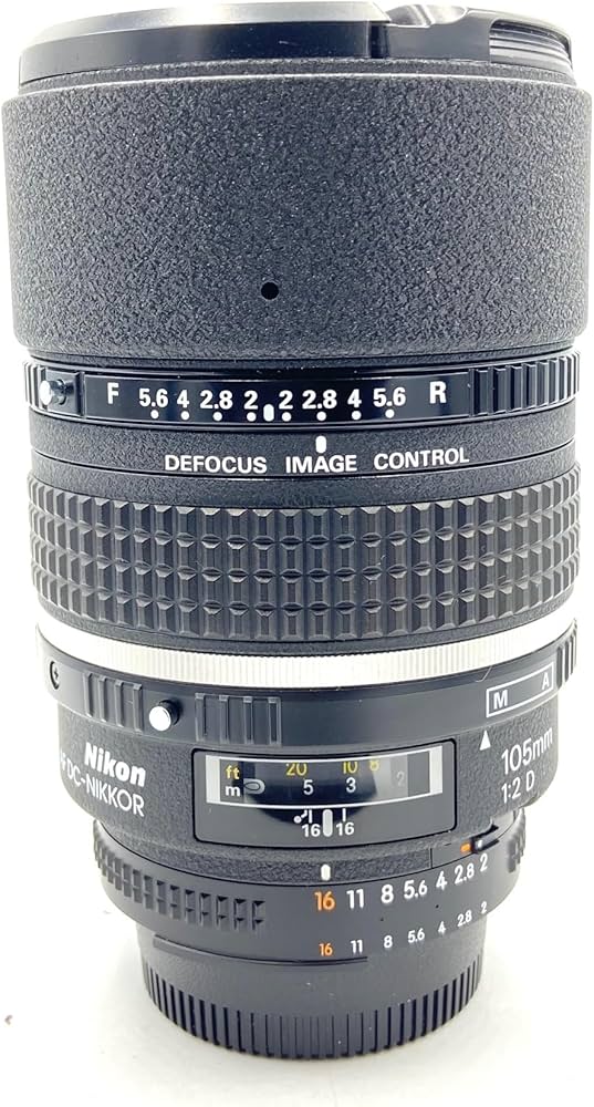 Amazon.com : Nikon AF FX DC-NIKKOR 105mm f/2D Telephoto Lens with