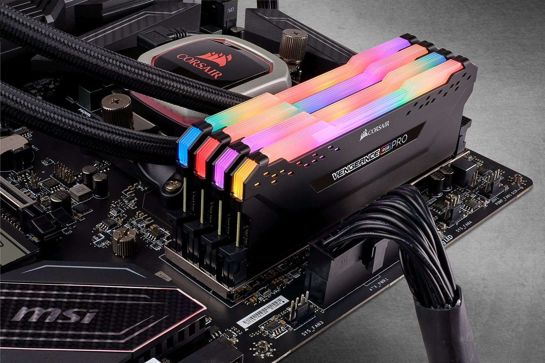 Corsair Vengeance RGB Pro 64GB (4x16GB) DDR4 3200 (PC4-25600) C16