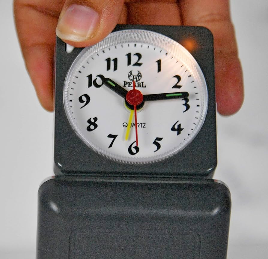 Amazon.co.jp｜Home-X コンパクト折りたたみアナログアラームクロック