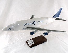 Amazon | (ボーイング) BOEING 747 LCF ドリームリフター プラスチック