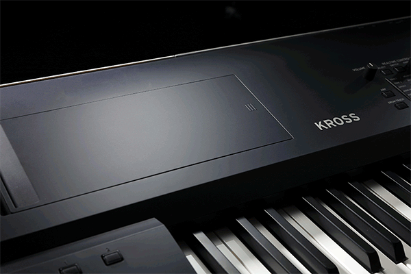KORG / KROSS2 限定生産カラーの「レッド・マーブル」が限定1台で入荷