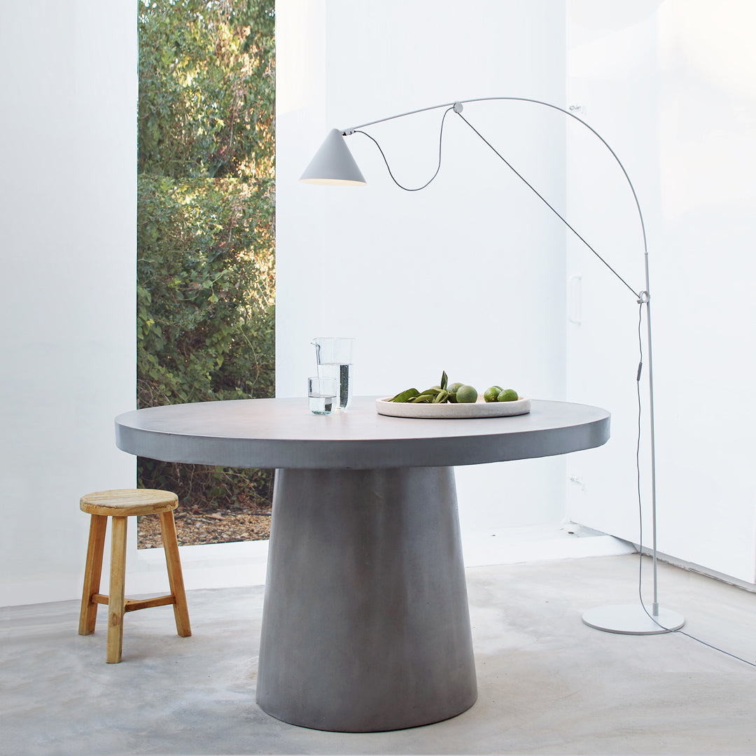 AYNO L | floor – Midgard Licht