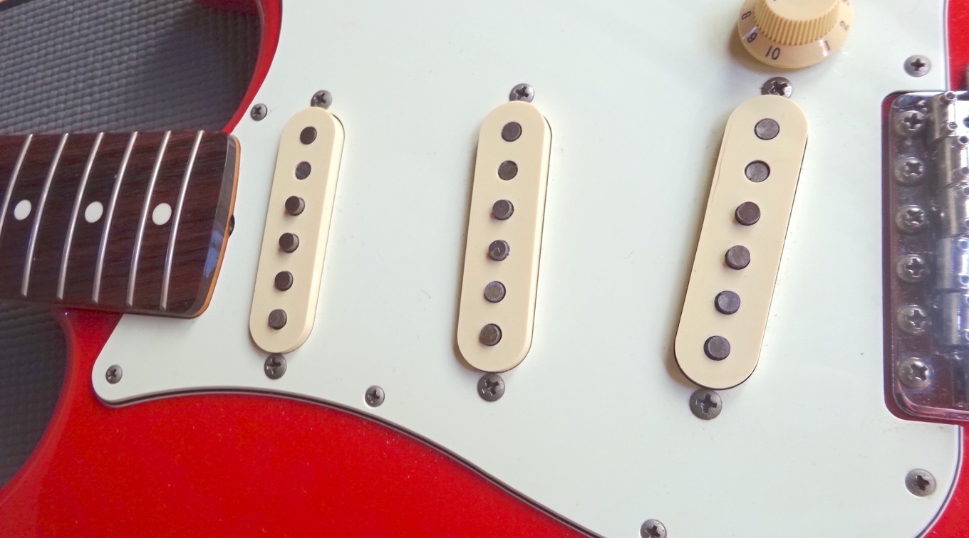 フェンダー『Pure Vintage '59』ストラト・ピックアップに換装してみた