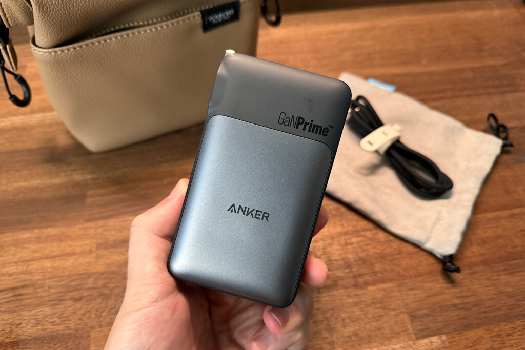 Anker 733 Power Bankレビュー！外出先の充電問題を解決する究極の2in1