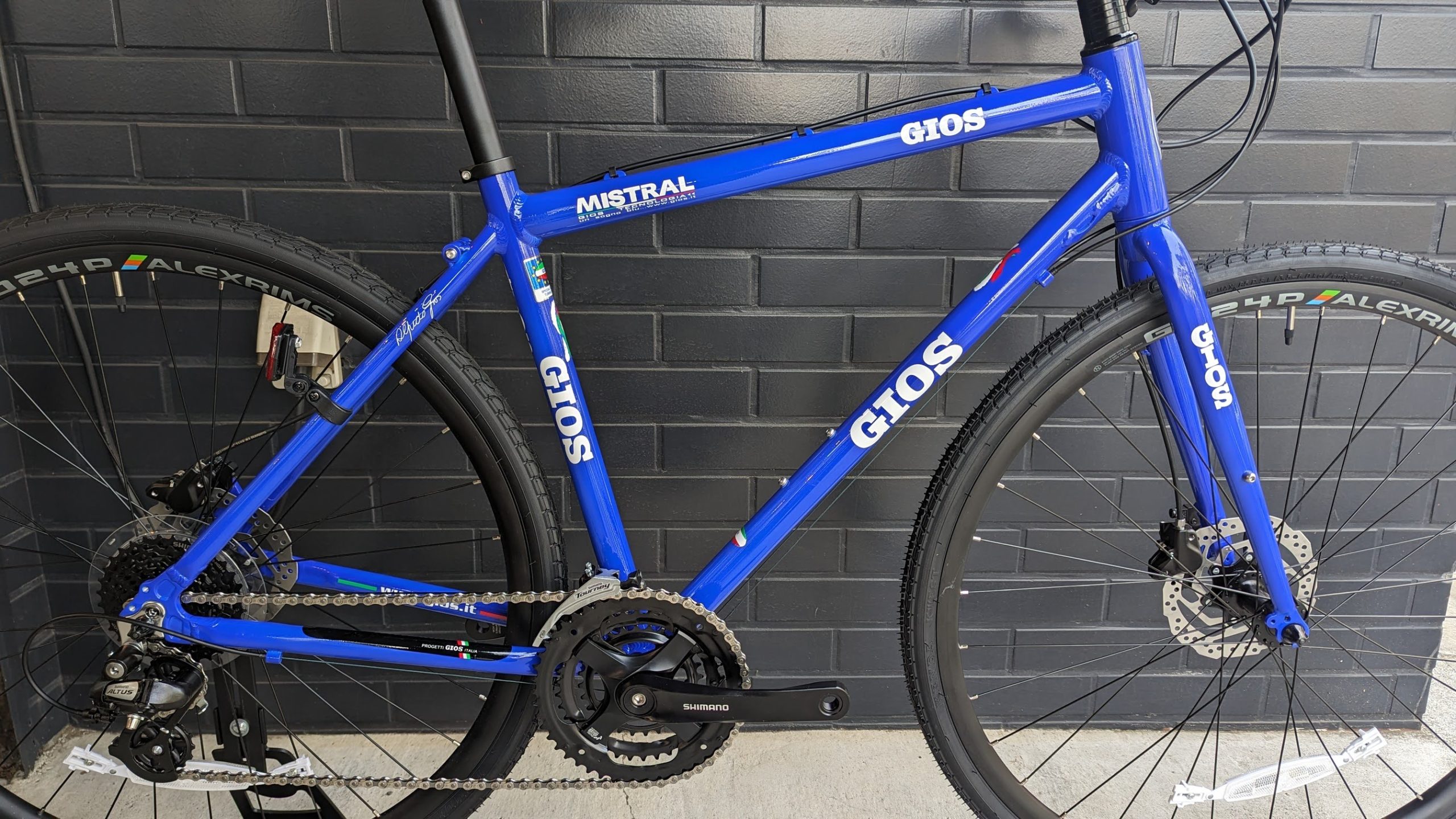 大特価!】GIOS MISTRAL DISC HYDRAULIC【油圧ﾃﾞｨｽｸﾌﾞﾚｰｷ!】 | 自転車の