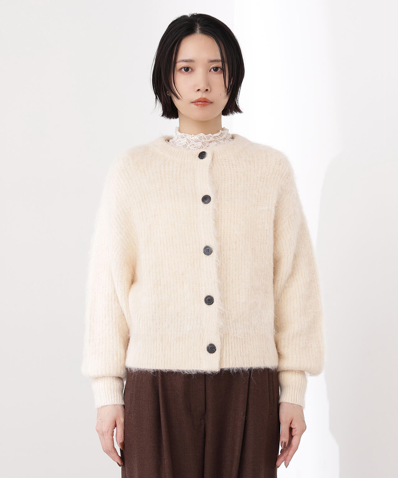 岸本セシルさん着用】クルーネックフェザーカーディガン | N. Natural
