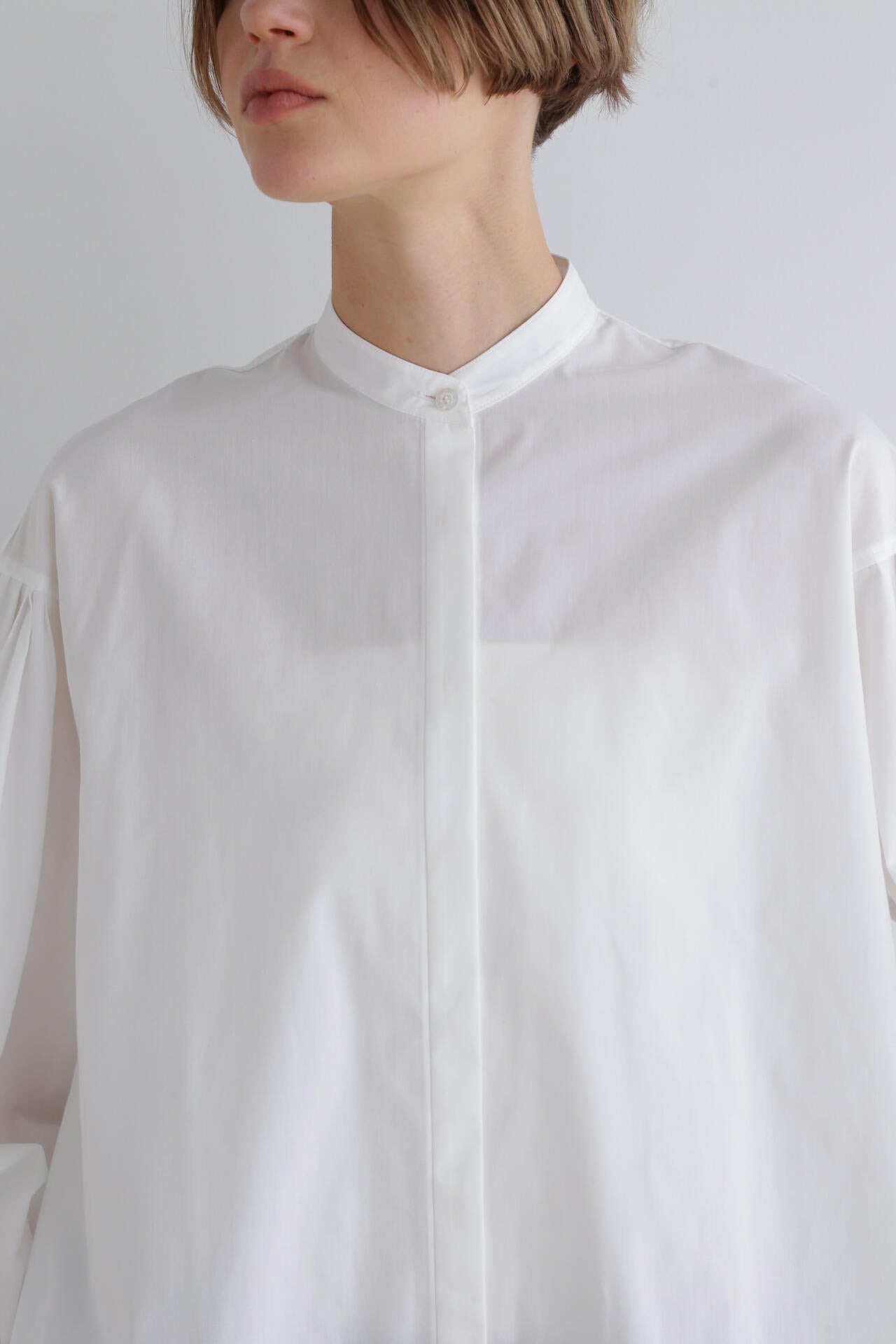 タイプライターギャザーブラウス | LE PHIL（ル フィル） ｜【公式