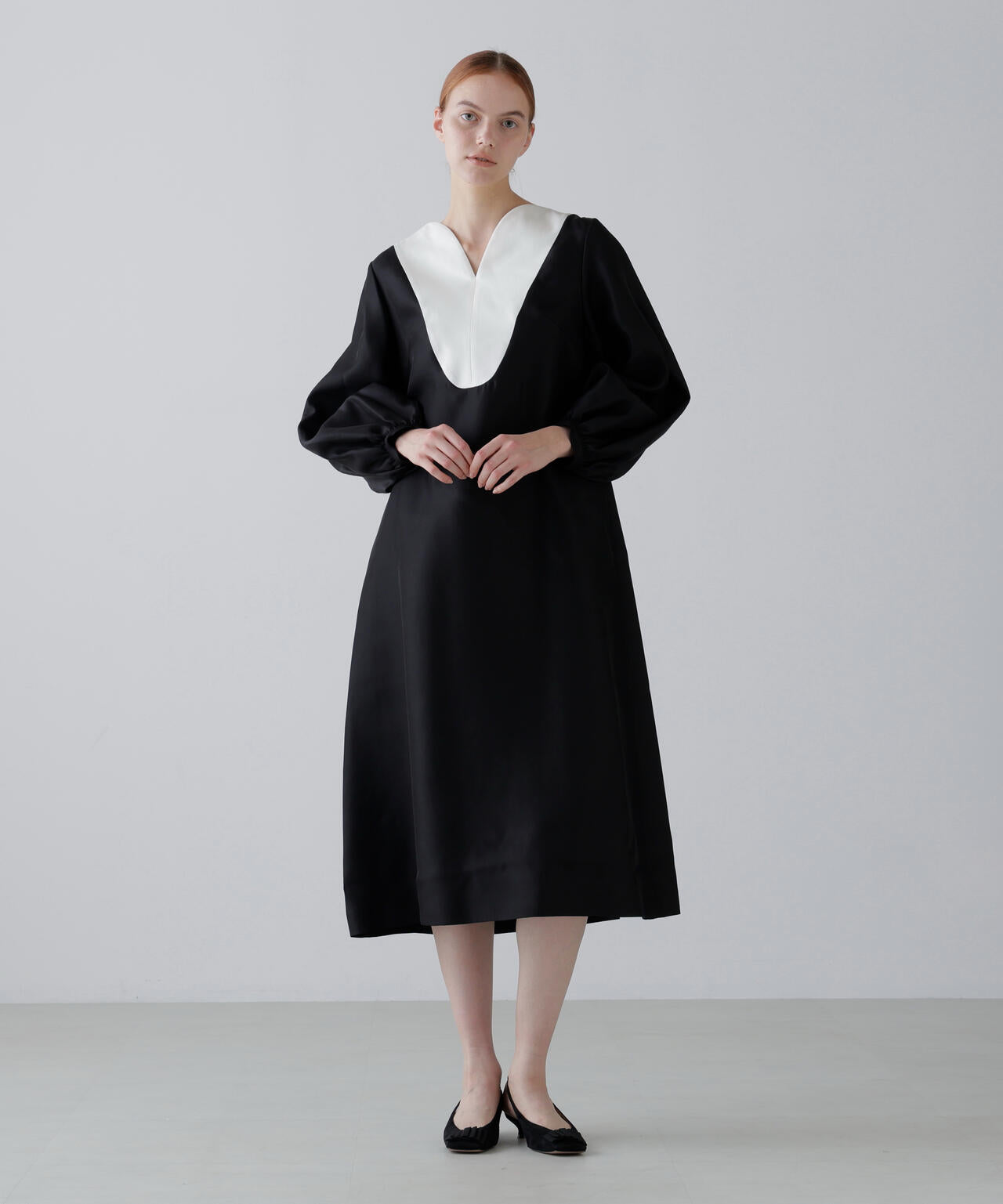 BLACK LABEL＞シルクダブルクロスワンピース | ADORE（アドーア